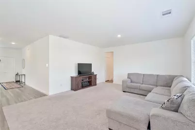 1660 Hossler Trail, Fort Worth, TX 76052 - Photo 8