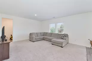 1660 Hossler Trl, Fort Worth, TX 76052 - Photo 8