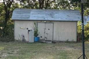 1048 Red Bird, Seven Points, TX 75143 - Photo 10