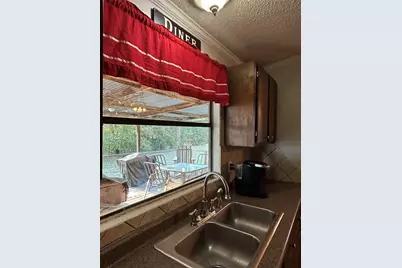 1048 Red Bird, Seven Points, TX 75143 - Photo 20