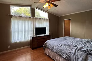 1048 Red Bird, Seven Points, TX 75143 - Photo 16