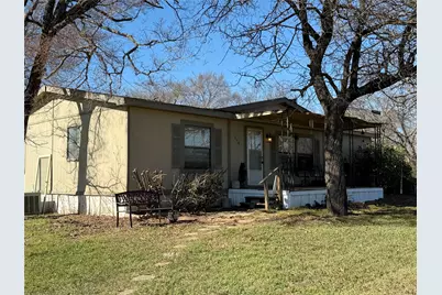 1048 Red Bird, Seven Points, TX 75143 - Photo 2