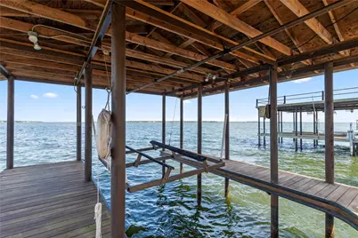 201 Isle Of View Drive, Tool, TX 75143 - Photo 20