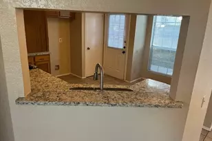 1021 Danforth Ct, Arlington, TX 76017 - Photo 10