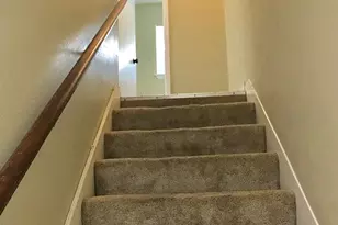 210 Austin St, Grapevine, TX 76107 - Photo 6