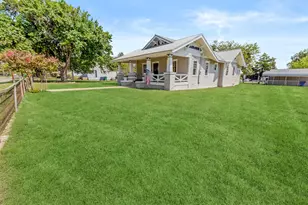 802 N Church St, Decatur, TX 76234 - Photo 16