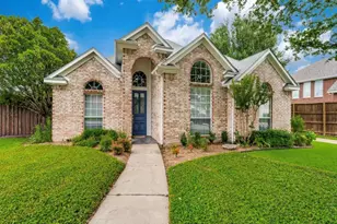 4007 Kirkmeadow Ln, Dallas, TX 75287 - Photo 2