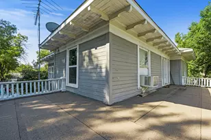 900 Park Dr, Hillsboro, TX 76645 - Photo 32