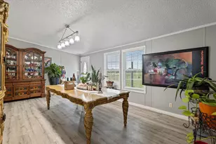 5909 Black Springs Ln, Joshua, TX 76058 - Photo 10