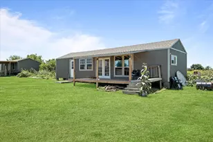 5909 Black Springs Ln, Joshua, TX 76058 - Photo 18