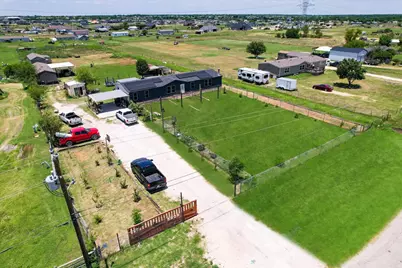 5909 Black Springs Lane, Joshua, TX 76058 - Photo 2