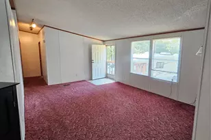 128 Arunda Ct, Weatherford, TX 76085 - Photo 4