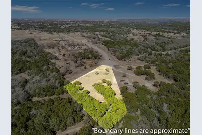 2047 Lacee Court, Granbury, TX 76048 - Photo 16