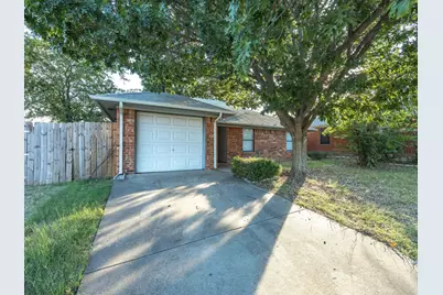 128 Black Forest Drive, Weatherford, TX 76086 - Photo 4