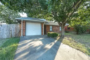 128 Black Forest Dr, Weatherford, TX 76086 - Photo 4