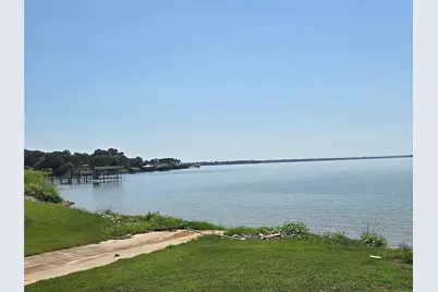 733 Clubview Drive, Mabank, TX 75143 - Photo 4