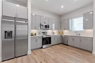 825 Ebony, McKinney, TX 75071 - Photo 10