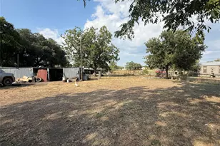 414 E Harris St, Dublin, TX 76446 - Photo 10