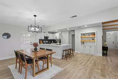 240 N Bryan Place, Mesquite, TX 75149 - Photo 8