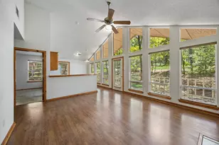 142 Primrose Cove, Holly Lake Ranch, TX 75765 - Photo 2