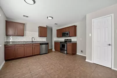 2900 Palomino Court, McKinney, TX 75071 - Photo 6