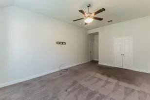 5644 Salt Springs Dr, Fort Worth, TX 76179 - Photo 8