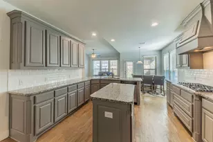 5644 Salt Springs Dr, Fort Worth, TX 76179 - Photo 6