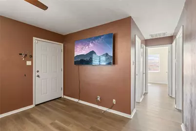 604 Pershing Drive, Denton, TX 76209 - Photo 4