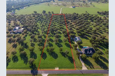 1917 Burkett Court, Cleburne, TX 76033 - Photo 8