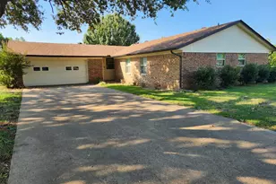 111 Gregory Dr, Heath, TX 75032 - Photo 2