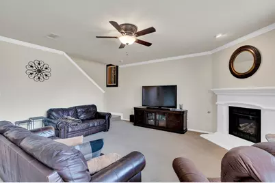 3172 Serpis, Grand Prairie, TX 75054 - Photo 12