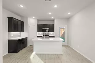 1712 Elle Ln, Aubrey, TX 76227 - Photo 8