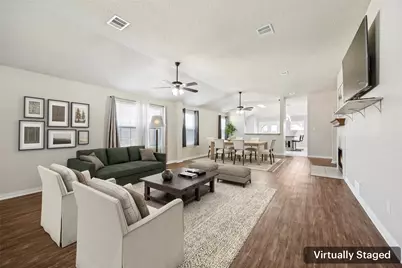 200 Lincoln Lane, Crowley, TX 76036 - Photo 4