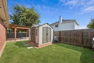 200 Lincoln Ln, Crowley, TX 76036 - Photo 28