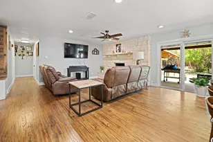 811 Ridgeway Rd, Joshua, TX 76058 - Photo 6