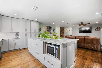 811 Ridgeway Road, Joshua, TX 76058 - Photo 10