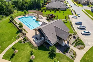 681 Coleman St, Aubrey, TX 76227 - Photo 32