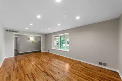 8405 Bocowood Drive, Dallas, TX 75228 - Photo 18