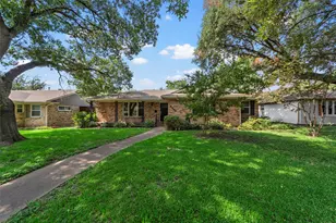 8405 Bocowood Dr, Dallas, TX 75228 - Photo 38