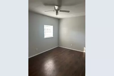 4605 Navajo Trail, Balch Springs, TX 75180 - Photo 4