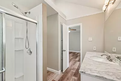 758 Red Oak Drive, Lewisville, TX 75067 - Photo 4