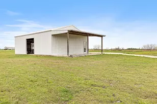 10160 Wallace Rd, Holland, TX 76534 - Photo 38