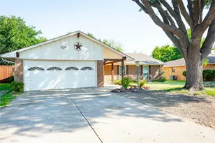 105 Tanglewood Ln, Waxahachie, TX 75165 - Photo 4