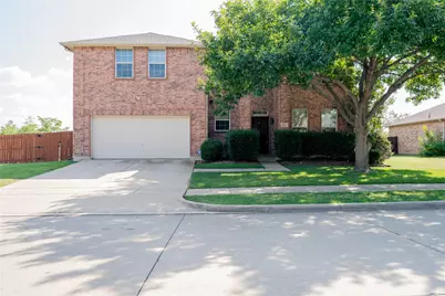524 Zachum Drive, Arlington, TX 76002 - Photo 1
