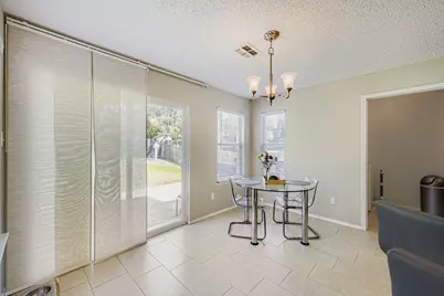 7107 Chambers Creek Lane, Arlington, TX 76002 - Photo 12