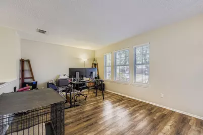 7107 Chambers Creek Lane, Arlington, TX 76002 - Photo 6