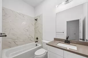 2610 Kimsey Dr, Dallas, TX 75235 - Photo 16