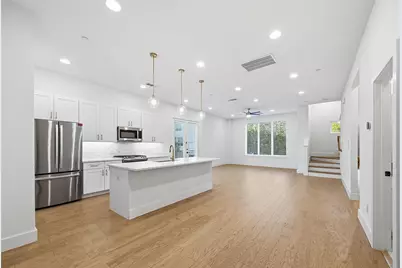 2610 Kimsey Drive #201, Dallas, TX 75235 - Photo 10