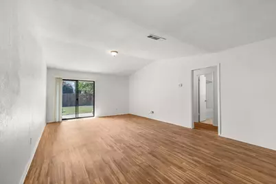 6817-6819 W Cleburne Road, Fort Worth, TX 76133 - Photo 16