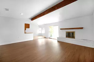 147 Hillcrest St, Jacksboro, TX 76458 - Photo 2